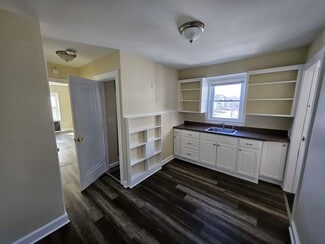 19 Negus St Unit 5 19 Negus St, Webster, MA 01570