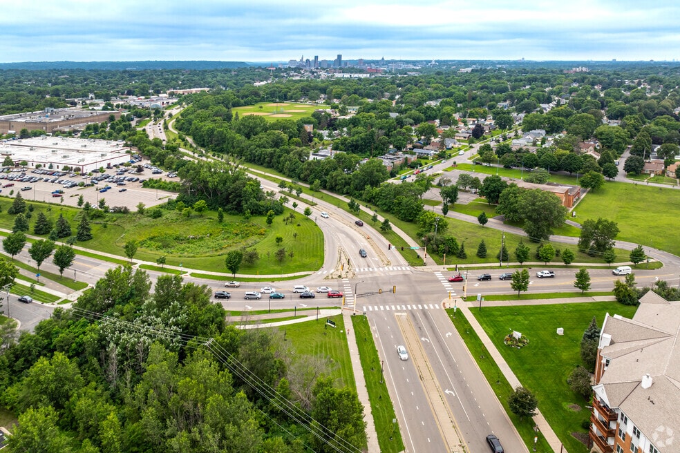 Roosevelt-Phalen Center_560451_MA_07032025_FINAL