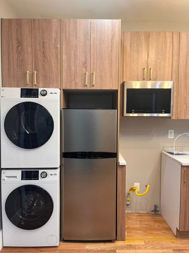 21 Reed St unit 15, Jersey City, NJ 07304 - photo 5