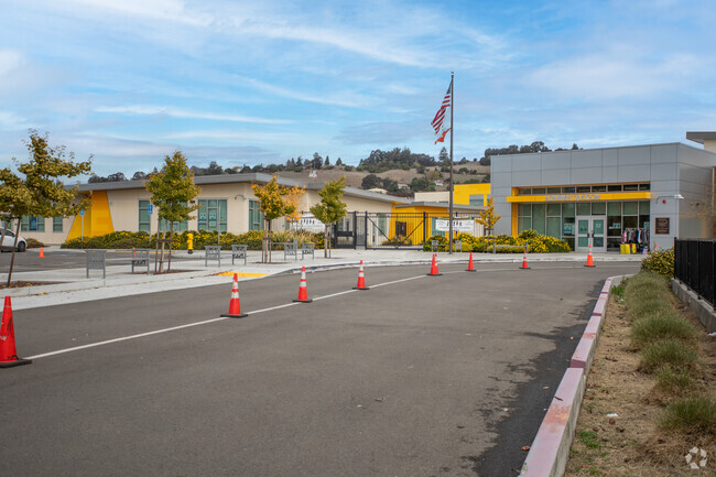 The new campus and facilities makes Harder Elementary School a top choice in Hayward.