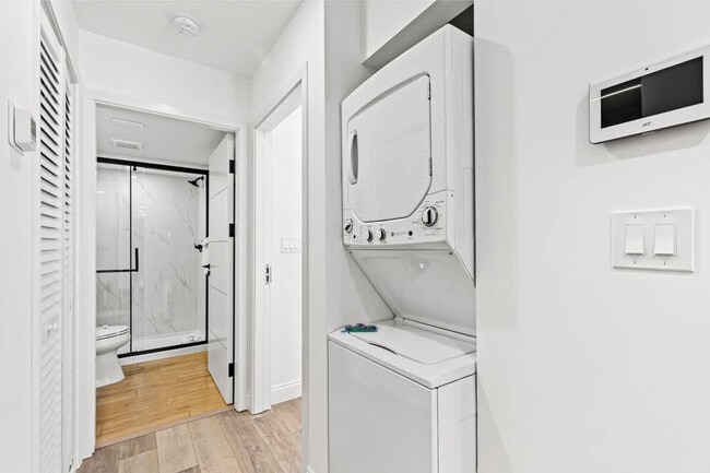 8115 Thomas Dr unit ID1354981P, Panama City, FL 32408 - photo 7