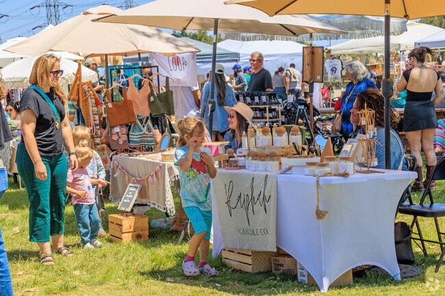 Designer candles and bags for sale at the Creative Babe event at Barnyard Buddies.