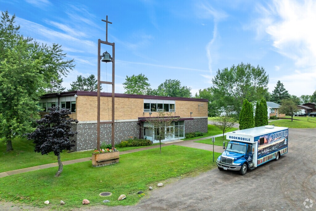 The Bookmobile makes a stop at St. Rose School.