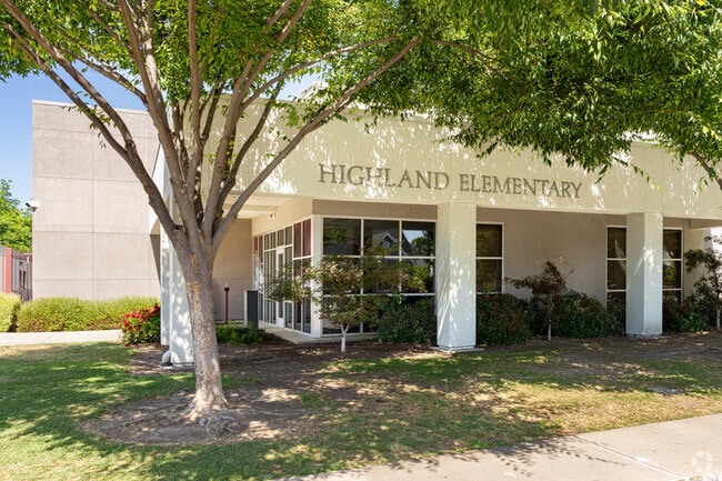 Highland Elementary School provides a great education to help Visalia students succeed.