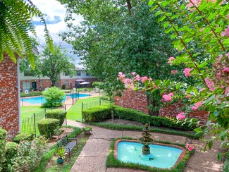 4220 Reily Ln, Shreveport, LA 71105