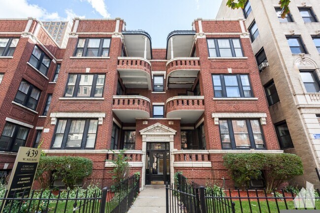 439 W Melrose St unit 2C, Chicago, IL 60657 - photo 2