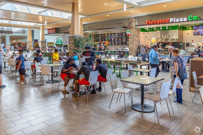 There are many eateries in the Flagstaff mall northeast of Elk Run