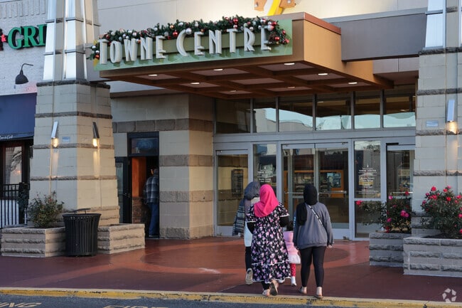 Spotsylvania Towne Center is a premier shopping destination near Central Fredericksburg.