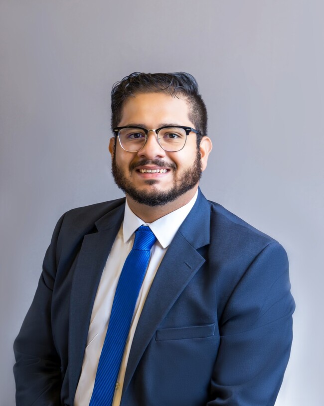 Agent Photo