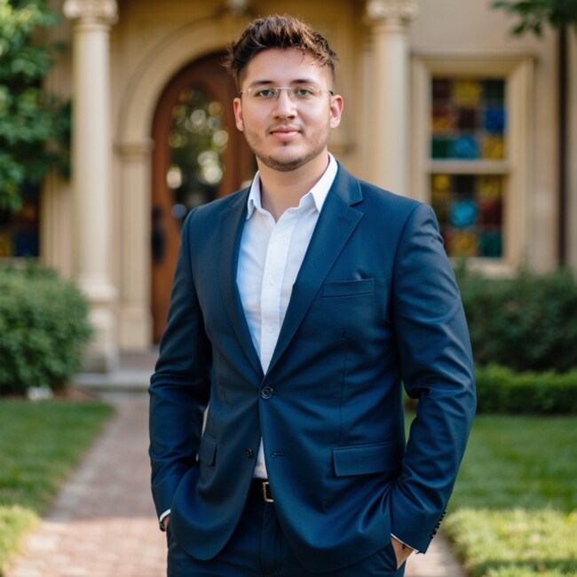 Agent Photo