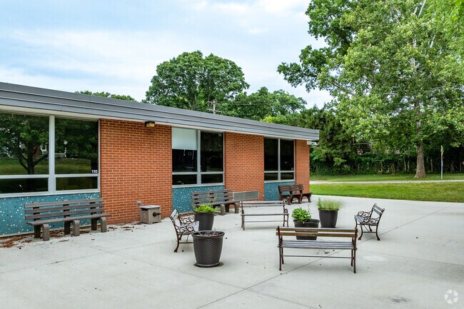 Evening Street Elementary School