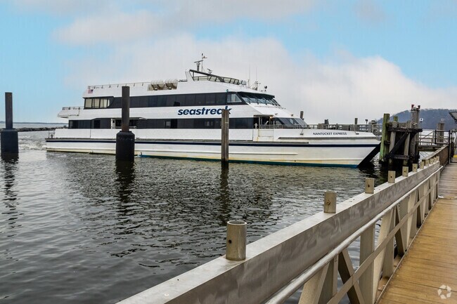The Seastreak Ferry leaves from Atlantic Highlands to New York on a regular basis.