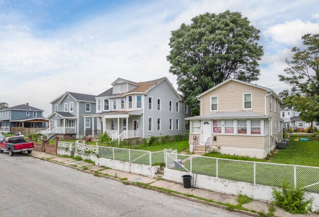 Saint Helena has a variety of home styles to choose from.