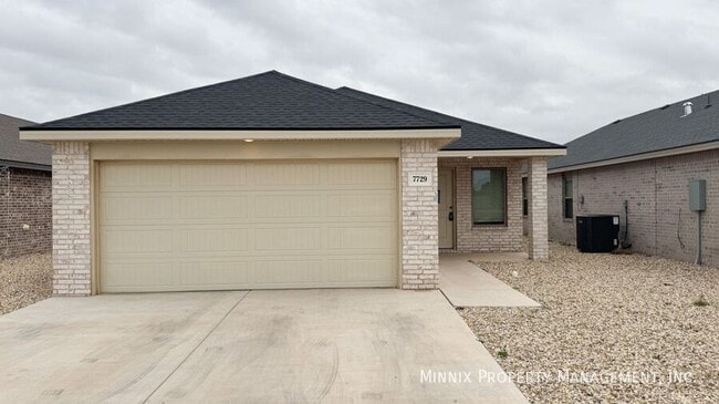 7729 Date Ave, Lubbock, TX 79404 - photo 2