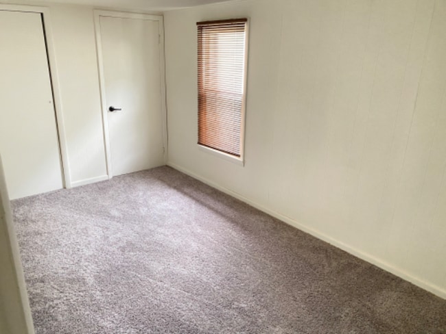 726 Buffalo St, Franklin, PA 16323 - photo 2