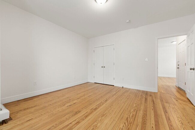196 2nd St unit 2, Newark, NJ 07107 - photo 6