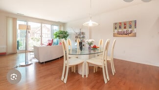 1522 N Prospect Ave Unit 301, Milwaukee, WI 53202