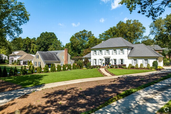 The Montibello neighborhood of Charlotte has a variety of home styles.