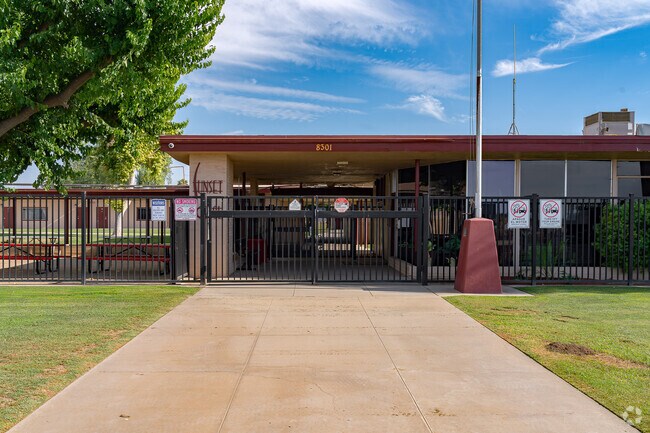 The entrance to Sunset Middle School is located on the North end of campus.