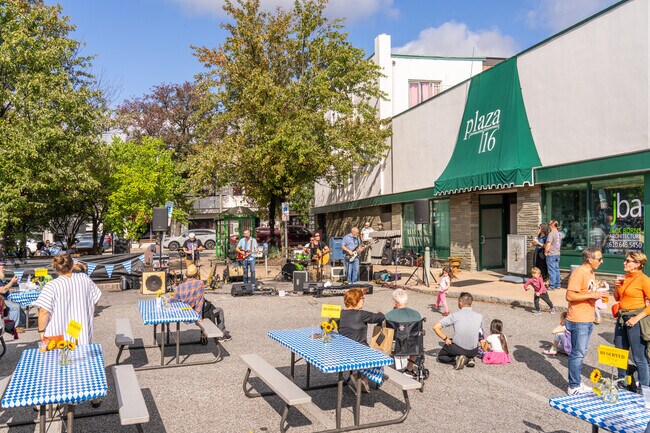 Live music and picnic tables add to the fun atmosphere at Fall for Ardmore.