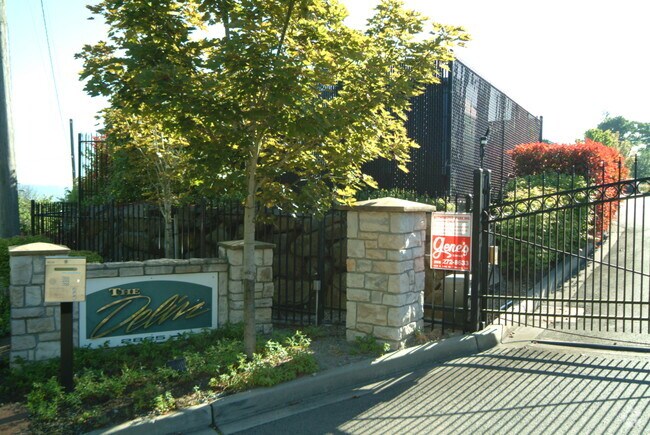 Oasis Apartments, Tacoma, WA 98402 - photo 4