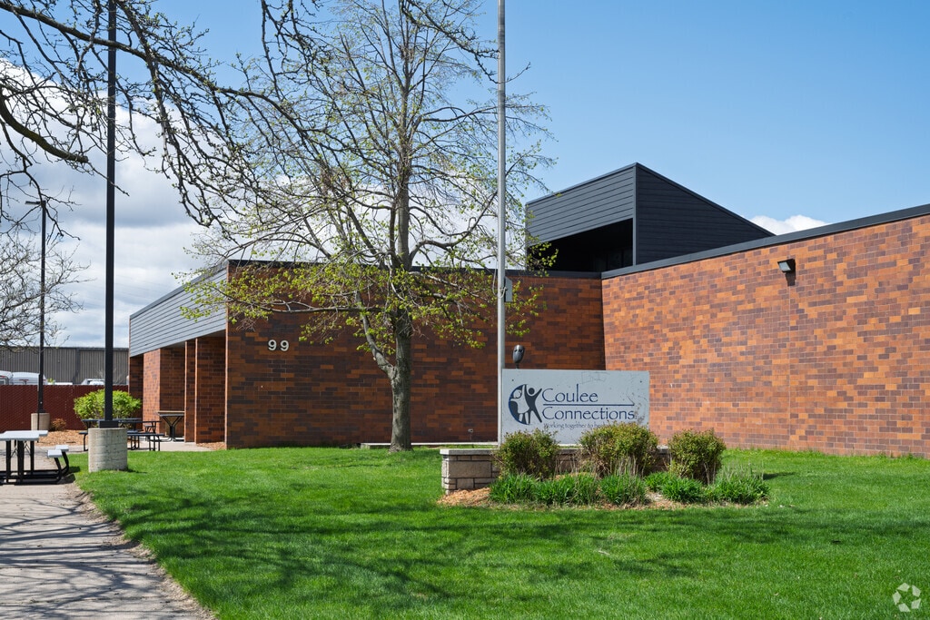 Coulee Connections is located in La Crosse, Wisconsin.