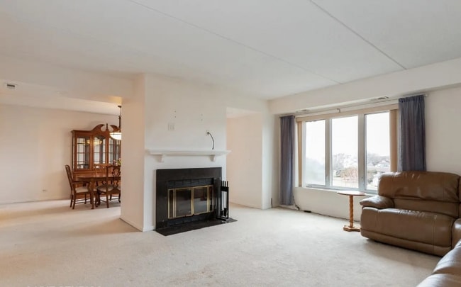 12900 W Heiden Cir, Lake Bluff, IL 60044 - photo 4