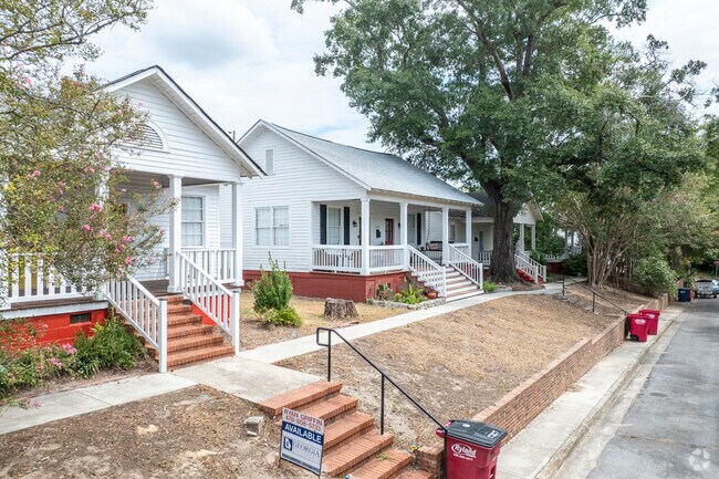 The East Macon Arts Village in Macon fosters creativity with studios, galleries, and events.