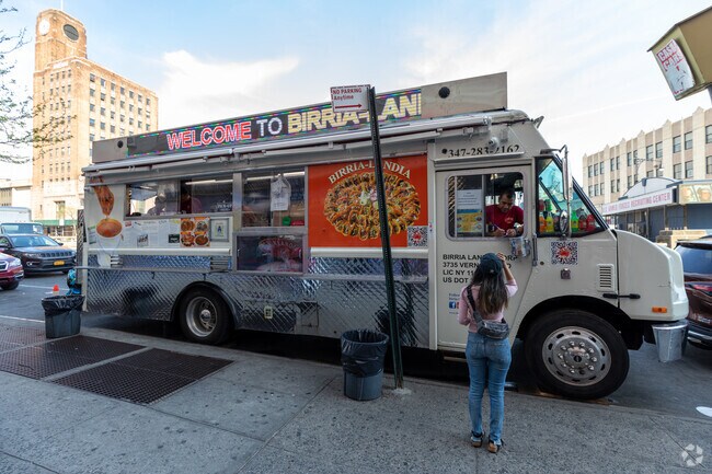 food truck: Birria Landia 2503 Grand Concourse, The Bronx, NY 10468