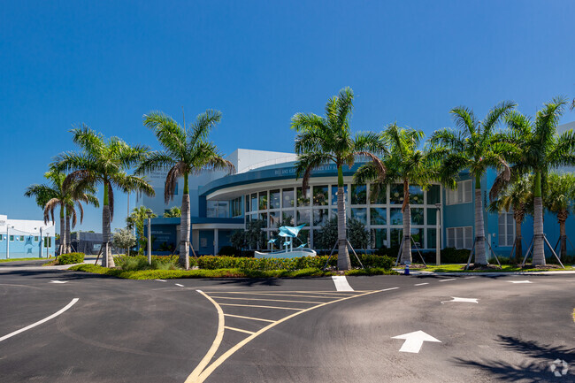 Marco Island Academy has a circular driveway leading to the entrance and around the campus.