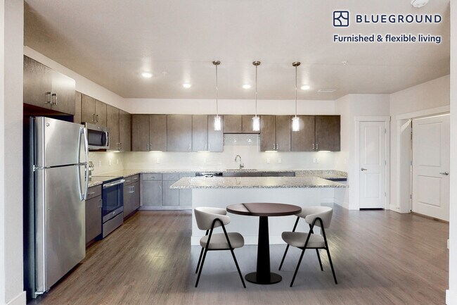 13195 W Progress Cir unit FL1-ID2101A, Littleton, CO 80127 - photo 4