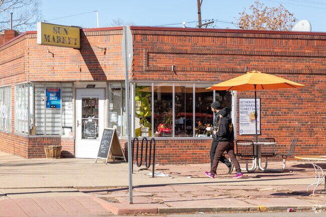 Sun Market in Whittier, is a great alternative to the big grocery stores.
