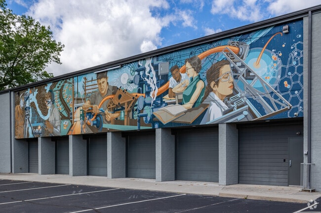 Marlow is a suburb of Oak Ridge, home to the Oak Ridge National Laboratory.