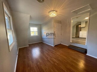 8000 Lake Shore Dr Unit 5, Cedar Lake, IN 46303