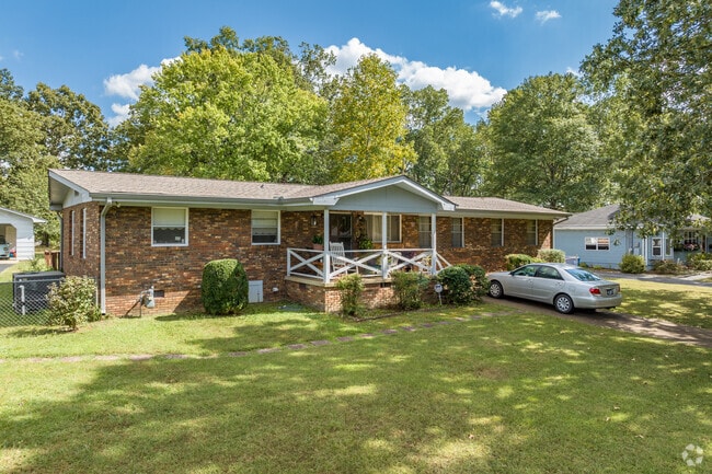 Brick ranch homes are the most common in the Liles Addition neighborhood.