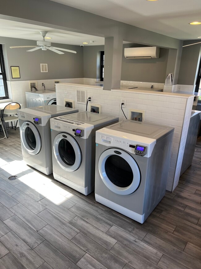 3271 Rutledge Walk, Camden, NJ 08104 - photo 7