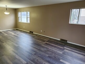 613 N 25th St, Allentown, PA 18104