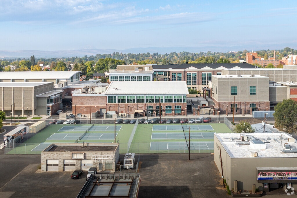 Plenty of activities are available at Davis High School.