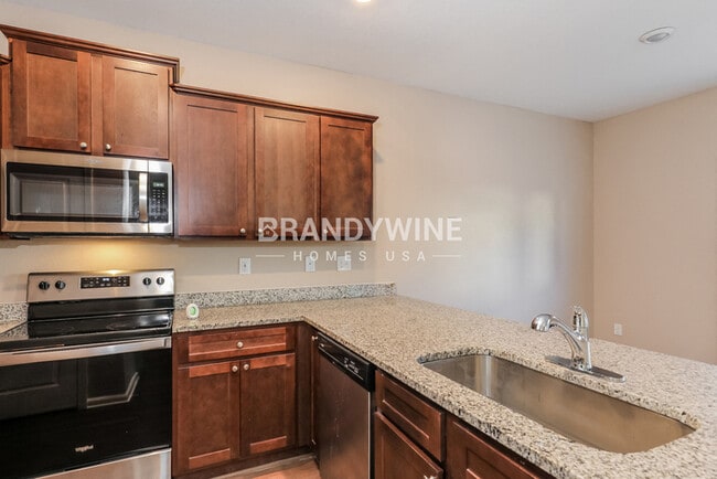 11371 Kilpatrick Ln, Hampton, GA 30228 - photo 7