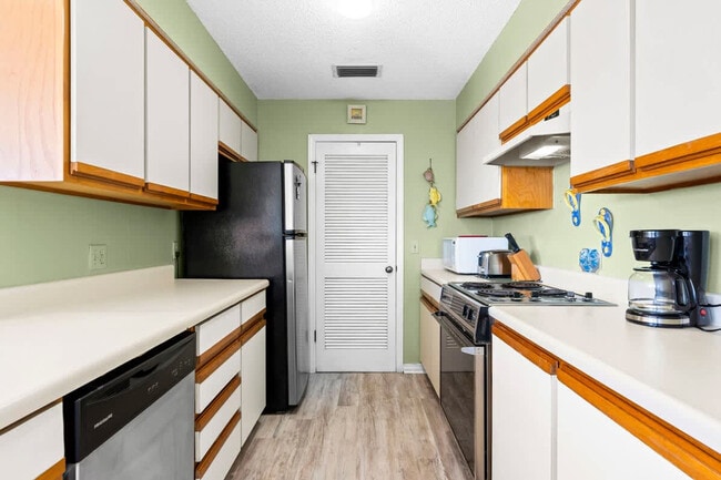 St Thomas Square unit ID1355041P, Panama City Beach, FL 32408 - photo 6