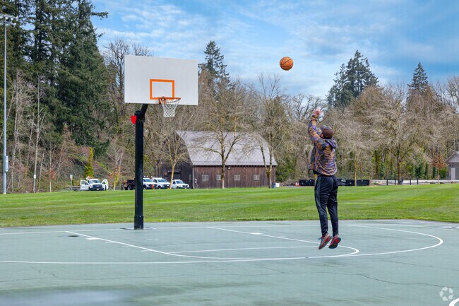 Residents can play a quick game of basketball at Memorial Park.
