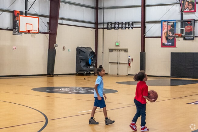 13th Avenue Dream Center in East Bradenton offers multiple youth programs.