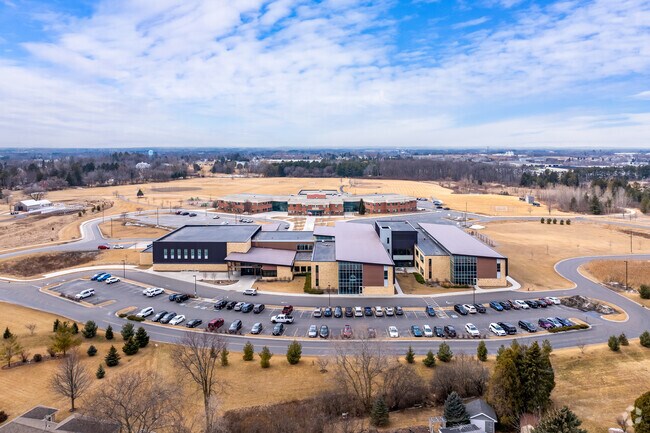 Sheboygan Falls Middle School has a student-teacher ratio of 15 to 1.