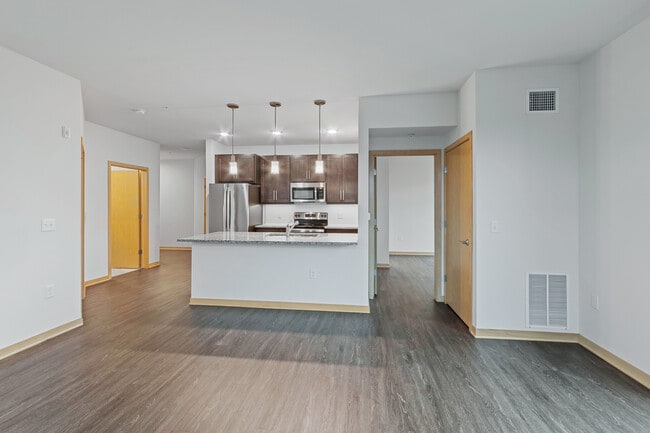 1121 S Park St unit 305, Madison, WI 53715 - photo 5