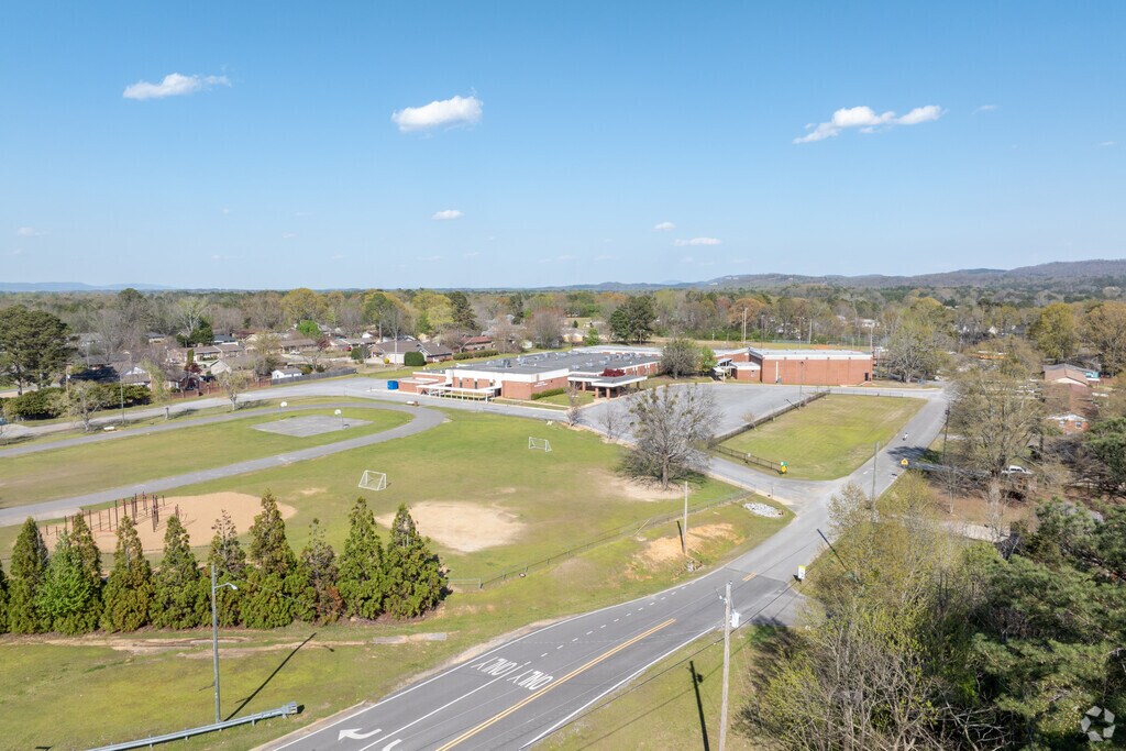 Southside Elementary School teaches kids to do their best.