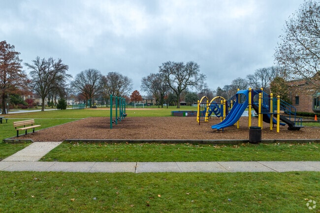 Willard Elementary School serves grades PK, K-4.