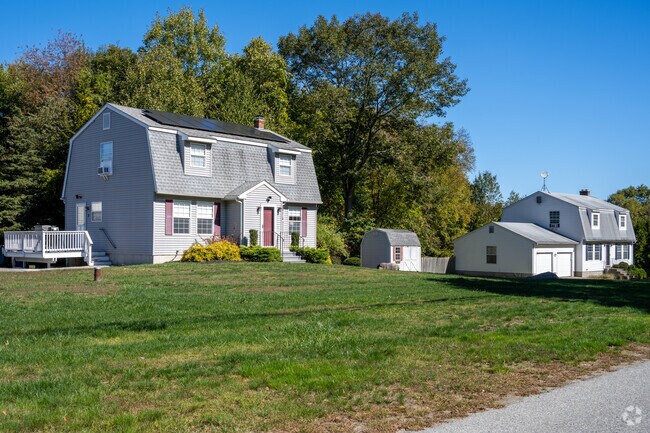 Cape Cods are a popular housing style found in Montville, CT.