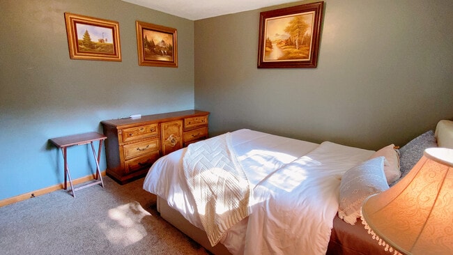 3290 Marthas Ln, Stevens Point, WI 54481 - photo 4