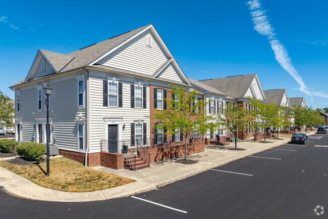 LC Gahanna in Preserve South offers a community feel with quick access to I-270 and I-670.