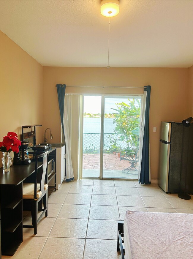 13473 SW 142nd Terrace unit 1, Miami, FL 33186 - photo 4